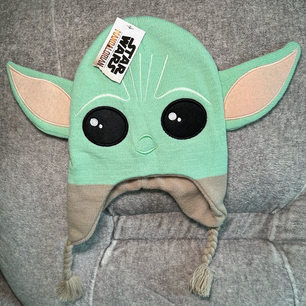 Star Wars Mint Green and Beige Baby Yoda Hat